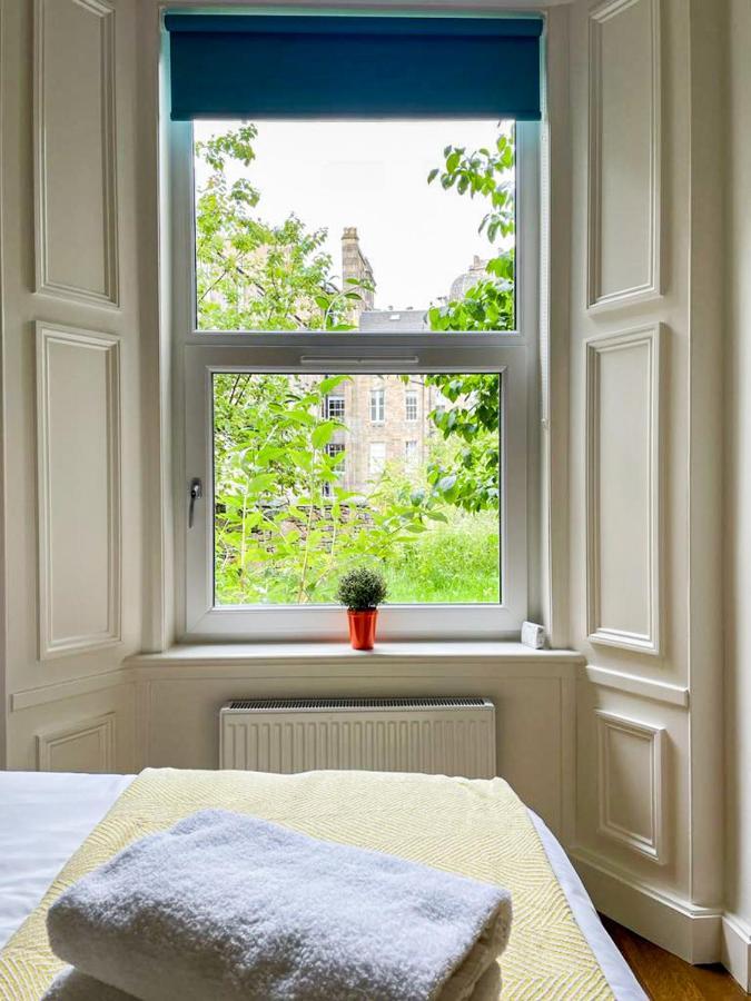 Desirable 2 Bed Apt Near Edinburgh Castle Екстериор снимка